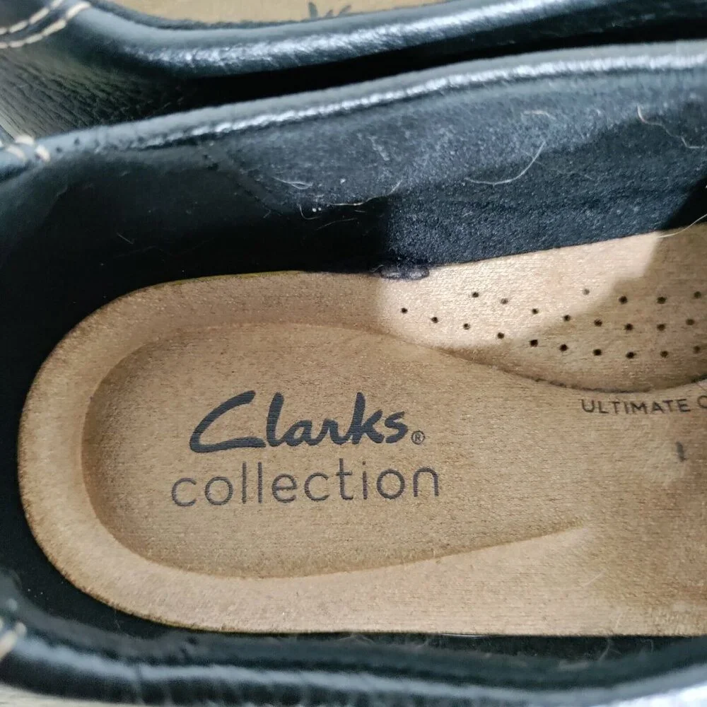 Clarks Black Leather Slip-On Shoes - Picture 6 of 9